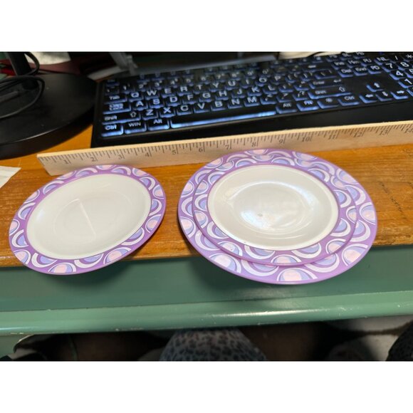 Dollhouse replacement  3  Melamine Dinner Plates With Retro Purple & White - Picture 6 of 6